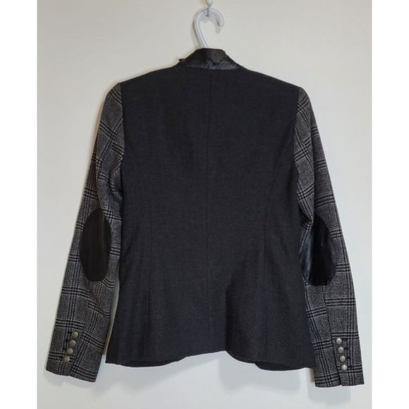 Smart Set Blazer - Picture 5 of 8